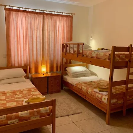 Case de vacanță Pretty Peyia