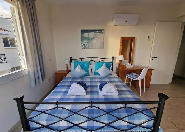 Case de vacanță Pretty Peyia *